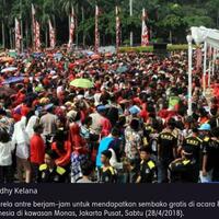 antre-sembako-di-monas-rizki-meninggal-dunia-setelah-terdorong-dan-terinjak