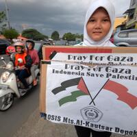 media-group-dan-mer-c-galang-dana-untuk-palestina