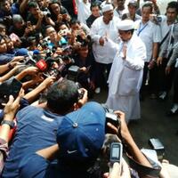 kasusnya-dihentikan-polda-jabar-rizieq-shihab-belum-tentu-pulang
