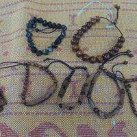 penampakan-gelang--kode--kokka-yang-menjamur-di-tanah-abang