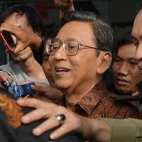 ketua-kpk-status-boediono-ditentukan-pada-14-mei