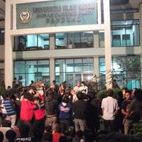 sekelompok-mahasiswa-dan-warga-bentrok-di-kampus-uin-bandung