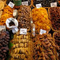 berbuka-puasalah-dengan-yang-manis-di-bulan-ramadhan