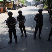 lima-polisi-dan-seorang-napi-teroris-tewas-seorang-polisi-masih-disandera