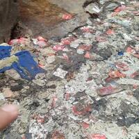 misteri-kondom-bekas-berserakan-di-gedung-kosong-tempat-mangkal-waria