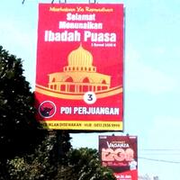 viral-baliho-atas-nama-pdip-puasa-1-syawal-1439-h