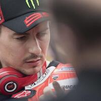 jorge-lorenzo-juga-ucapkan-bela-sungkawa-untuk-surabaya