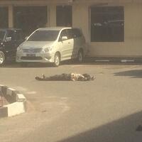 breaking-news-mapolda-riau-diserang-terduga-teroris-bermobil