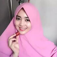 pengin-tampil-kece-tapi-syari-di-bulan-ramadan-cobalah-style-dari-artis-cantik-ini