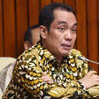 komisi-iv-berharap-buwas-bisa-berantas-mafia-pangan