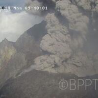 merapi-bukan-yang-dulu-lagi-dia-mulai-berubah