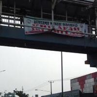 pks-bantah-pasang-spanduk-khilafah