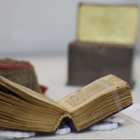 al-quran-kecil-dari-abad-ke-10-dipamerkan-di-israel