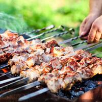 6-makanan-khas-rusia-yang-enak-jadi-teman-nonton-piala-dunia-2018