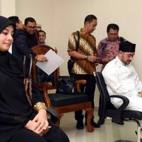 cerai-dari-putri-aisyah-ustaz-al-habsyi-kini-tak-sungkan-pamerkan-istri-yang-pernah