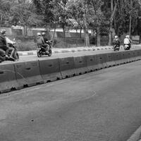 cerita-warga-tolong-wanita-lompat-dari-angkot-karena-takut-ditodong