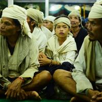 puasa-penghayat-agama-lokal-dari-prihatin-hingga-sujud