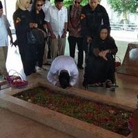 sudah-diakui-mk-status-penghayat-kepercayaan-belum-tercantum-di-e-ktp