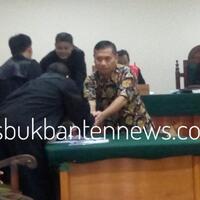 terdakwa-korupsi-shelter-tsunami-pandeglang-rp-18-miliar-divonis-15-bulan-penjara