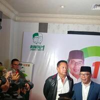 tb-hasanuddin-temui-ridwan-kamil-ucapkan-selamat