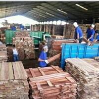 cari-kayu-papan-bahan-pallet-2x10