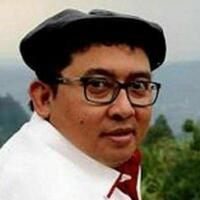 ppp-sarankan-fadli-zon-bentuk--lembaga-dukun-nasional