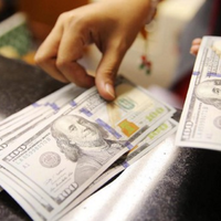 dolar-as-nyaris-rp-14400-tertinggi-tahun-ini