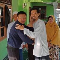 hanya-karena-beda-pandangan-politik-seorang-guru-dipecat