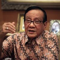 akbar-tanjung-putusan-mk-harus-dipatuhi