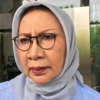 polisi-ratna-sarumpaet-minta-maaf-ke-warga-usai-ribut-dengan-luhut