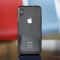 inews-all-about-iphone-7-iphone-8-and-iphone-x