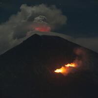 magma-baru-tambah-tekanan-gunung-agung