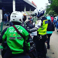 dki-minta-kemenkominfo-matikan-aplikasi-ojek-online
