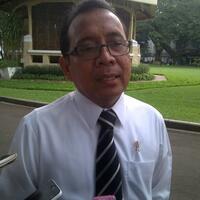 menteri-tak-perlu-mundur-jika-ingin-nyaleg