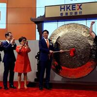 melantai-di-bursa-hong-kong-valuasi-xiaomi-capai-rp776-t