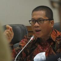 pan-yang-berseberangan-dengan-jokowi-jangan-langsung-dianggap-kompor