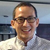 demam-piala-dunia-sandiaga-uno-beri-istrinya-pantun-romantis