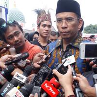 tgb-keukeuh-tak-berpaling-dari-jokowi