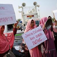 curhat-emak-emak-harga-harga-naik-tapi-gaji-suami-tetap