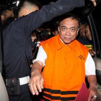 gubernur-aceh-terus-berkelit-terlibat-suap-doka