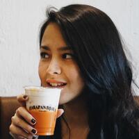 pesona-5-barista-cantik-ahli-racik-kopi-dari-indonesia