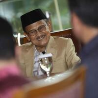 habibie-pilih-presiden-yang-mampu-dan-rekam-jejaknya-nyata