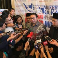 fadli-zon-berharap-jabatan-wapres-tetap-dibatasi