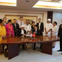 rrt-dan-phdi-bali-akan-bangun-pura-di-tiongkok