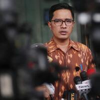 jokowi-bentuk-timnas-pencegahan-korupsi-kpk-keren