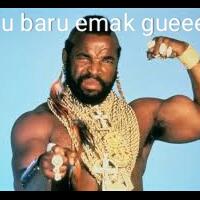 udah-kayak-toko-emas-berjalan-tingkah-satu-keluarga-di-pesta-pernikahan