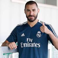 benzema-saya-harus-terus-bekerja-keras-untuk-mencatat-sejarah-di-klub-ini