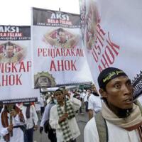 wow-aktor-ini-mirip-sekali-dengan-jokowi-agan-bisa-nebak-yang-mana