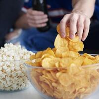 sulit-rem-nafsu-makan-manis-dan-asin-ikuti-5-tips-ini