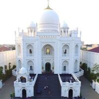 masjid-ramlie-musofa-masjid-megah-di-danau-sunter